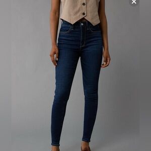 AE Next Level Super High-Waisted Jegging Dark wash stretch skinny jeans size 10
